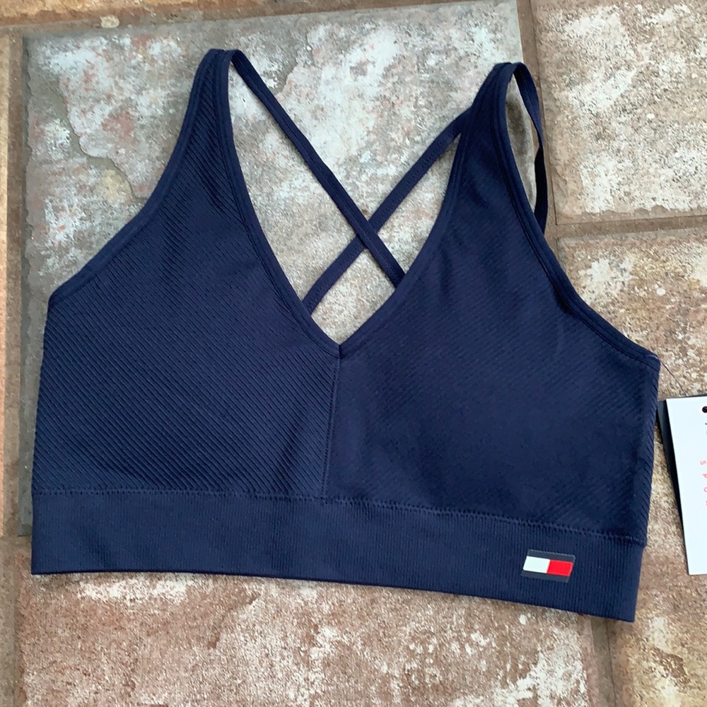 Tommy Halfinger sport bra with removable head size medium